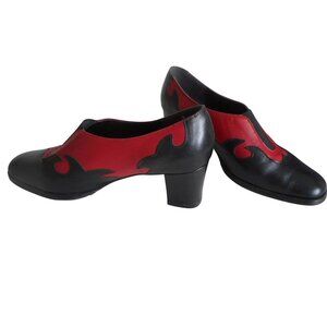 Vintage Siamanto red black western style Pump Size 8 M 2 1/4 inch heel